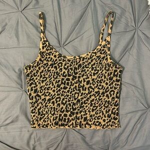 Leopard print crop tank top